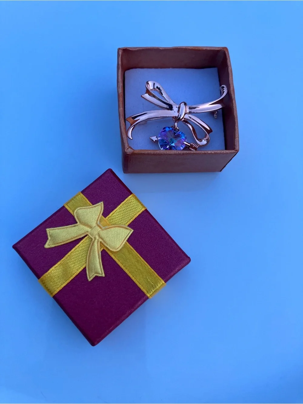 Rose Gold Bow with Hanging Purple & Blue Crystal Heart Brooch INCLUDES GIFT BOX